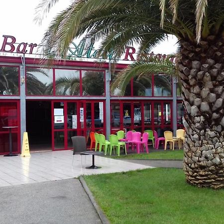 La Carabasse Hotell Vias Eksteriør bilde